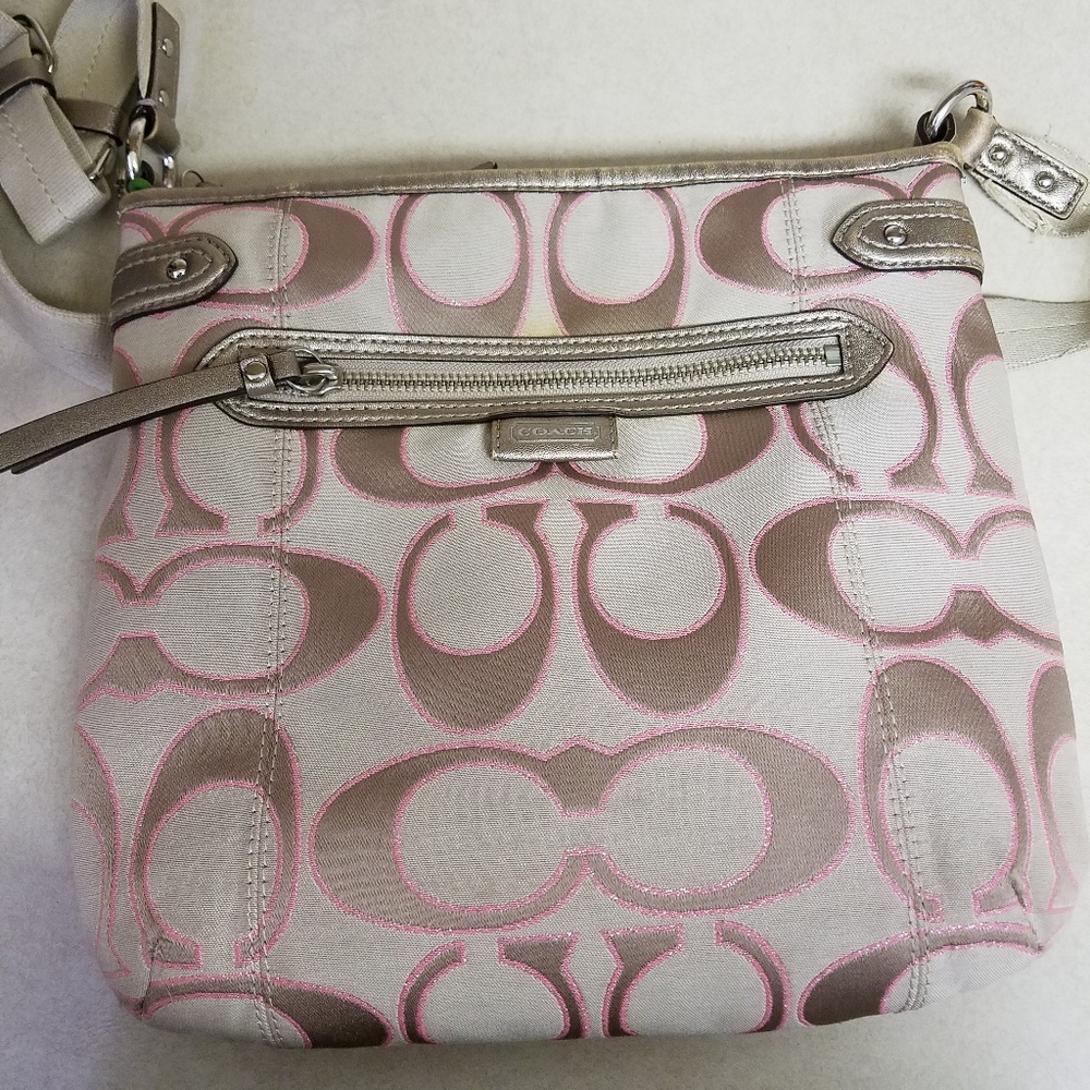 Couch purse